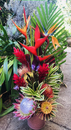 Send Hawaiian Tropical Flower and Maui protea arrangements anywhere in ...